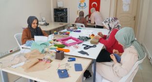 Üreten kadınlar, Başkan Canpolata teşekkür etti