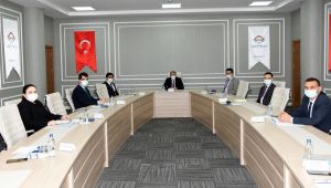 Vali Çuhadar başkanlığında değerlendirme toplantısı yapıldı