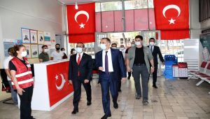 Vali Çuhadar’dan İl Göç İdaresine ziyaret