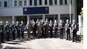 Vali Çuhadar, İl Jandarma Komutanlığı’nda brifing aldı