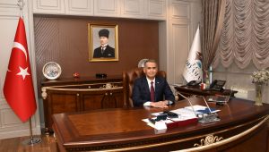 Vali Çuhadar’ın 'İstiklal Marşı’nın Kabulü ve Mehmet Akif Ersoy’u Anma Günü' mesajı