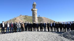 Vali Çuhadar ve milletvekilleri, tarihi ören yerlerini inceledi