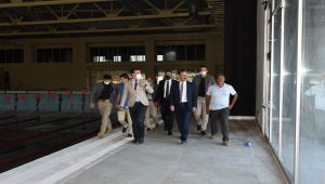 Vali Erin, 11 Nisan Spor Kompleksi’ndeki yatırımları denetledi
