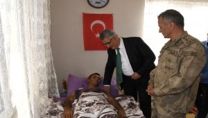 Vali Pekmez’den ‘Barış Pınarı’ Harekâtı Gazilerine Ziyaret