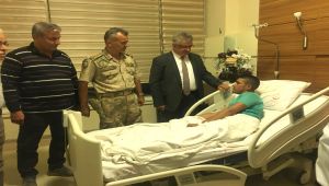 Vali Pekmez'den Barış Pınarı Harekatı'nda Yaralanan Askere Ziyaret