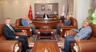 Vali Varol CHP İl Genel Meclis Üyelerini kabul etti
