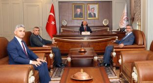 Vali Varol, SGK İl Müdürü Fuat Tekin’i kabul etti