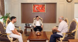 Valilikte Halk Buluşmaları devam ediyor: Çözüm Odaklı Yaklaşım Ön Planda