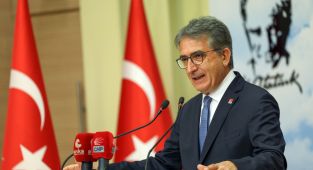 Yalçın Karatepe: 'Adaleti tesis edemeyen, ekonomiyi düzeltemez'