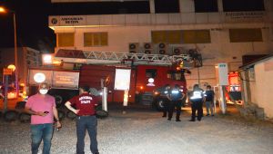 Yangın yerine geç gelen Akmercan doğal gaz ekiplerine vatandaşlardan tepki - Videolu Haber