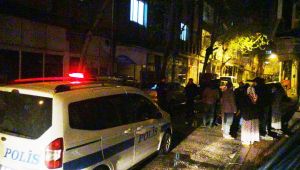 Yaşlı Kadının Boynundan Altın Kolyesini Çalmaya Çalışan Şüpheli Yakalandı