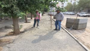 Yeşilyurt Mahallesi’nde kaldırımlar yenilendi