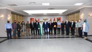 Yılın Ahilerinden Vali Çuhadar’a ziyaret