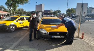 Zabıta ekiplerinden ticari taksilere hijyen denetimi