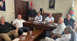 Ziraat Odaları badem ve pamuk fiyatlarının açıklanmasını bekliyor